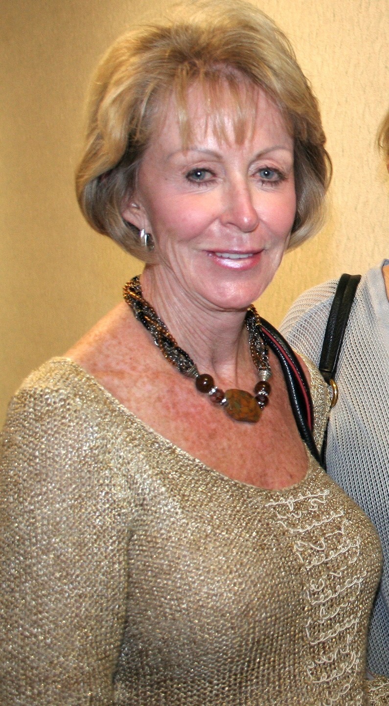 Douce et séduisante recherche un gentleman à Toulon rencontre-Cougar-Toulon