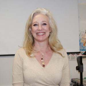 59 ans et j’ai envie de baiser! Roxane - rencontre-Cougar-Annecy