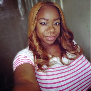 Larguée il y a 2h, ça brûle déjà Aminata - rencontre-Milf-Caen