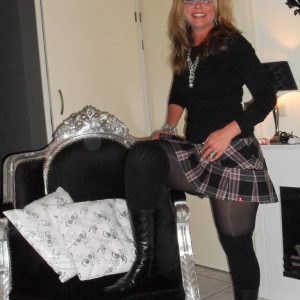 Sophie - rencontre-MILF-Cannes