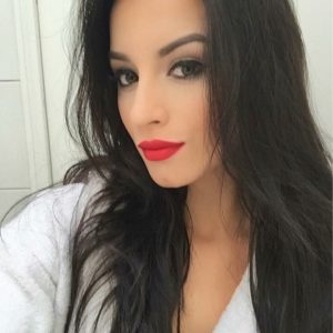Janis - rencontre-Milf-Nîmes